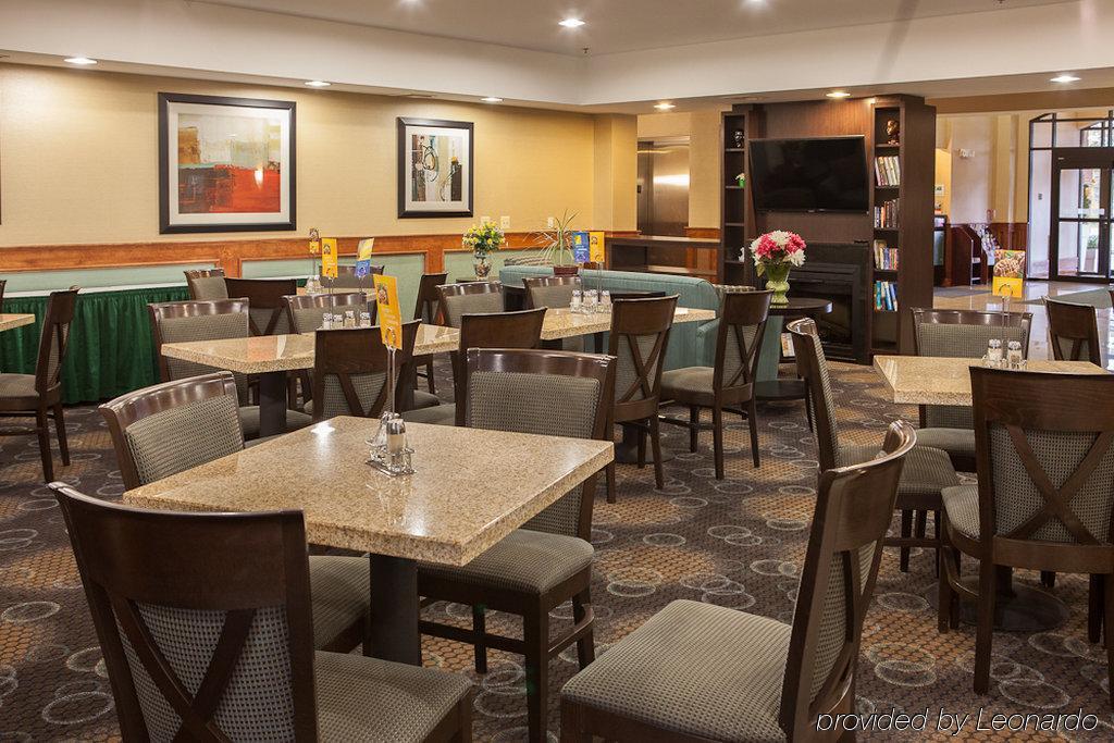 Holiday Inn Express Hotel & Suites Canton By Ihg Екстериор снимка